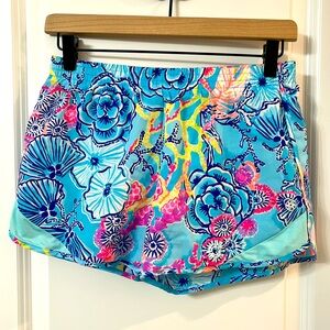 Lilly Pulitzer Luxletic Ocean trail shorts XS